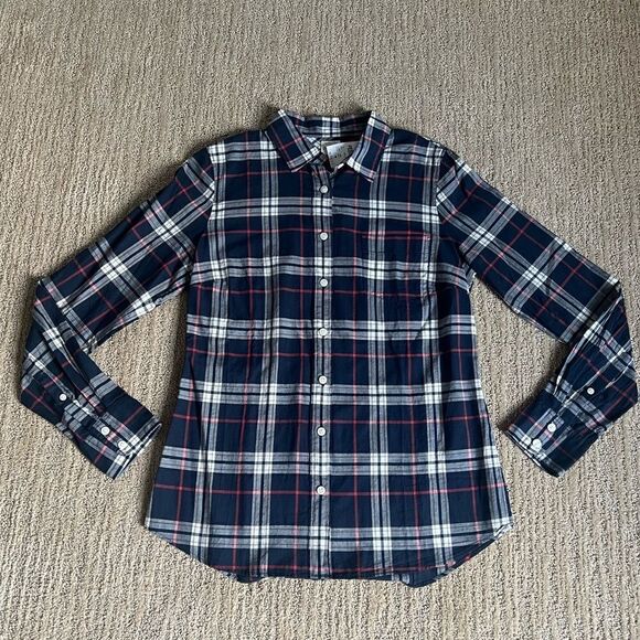 J. Crew Blue and Pink Button Down Long Sleeve Shirt - Picture 1 of 5